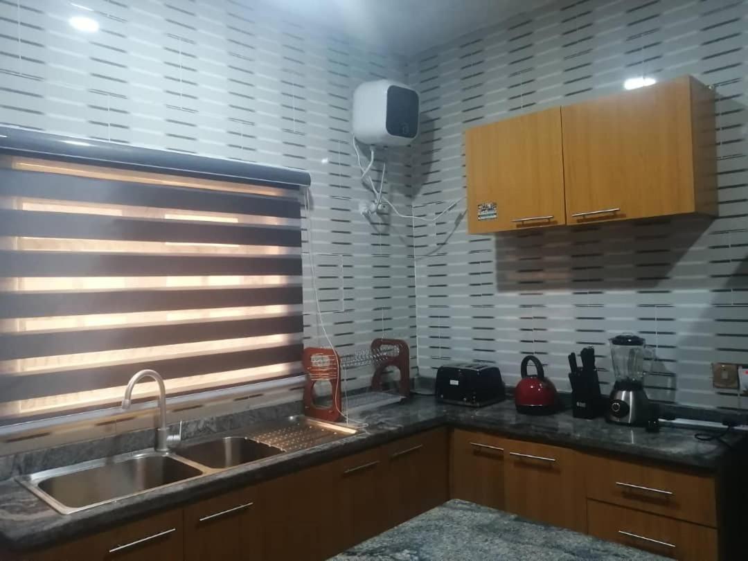Apartament Saint Kingsley Ibadan Zewnętrze zdjęcie